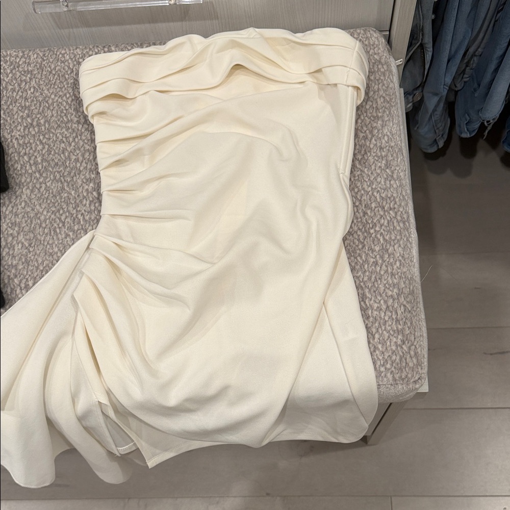Lucy in the Sky Strapless Cream Midi Dress